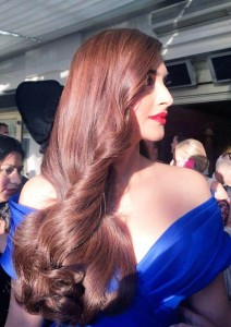 Sonam Kapoor Looks Dazzling In Blue2 