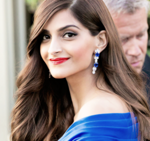 Sonam Kapoor Looks Dazzling In Blue5 