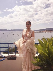 Sonam-Kapoor-Hot-In-White-Dress8   